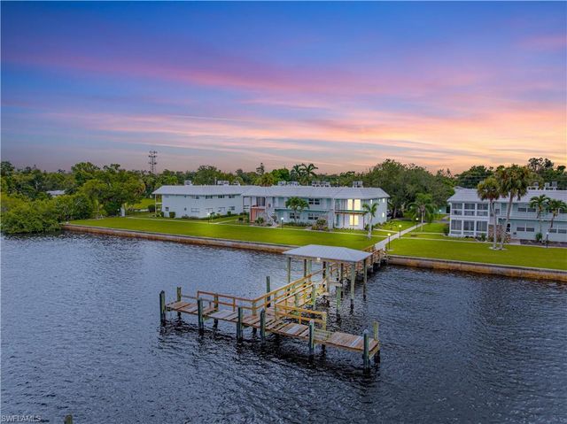 3225 E Riverside DR 34C, Fort Myers, FL 33916