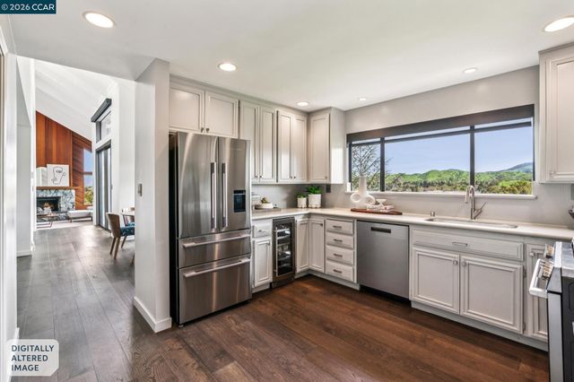 154 Rudgear Drive, Walnut Creek, CA 94596