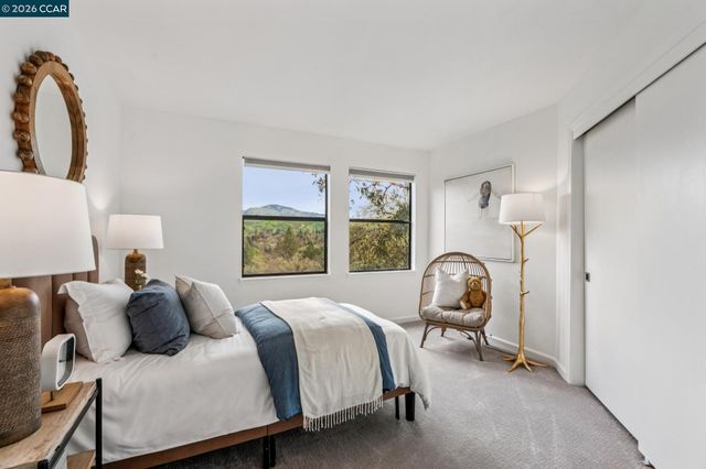 154 Rudgear Drive, Walnut Creek, CA 94596