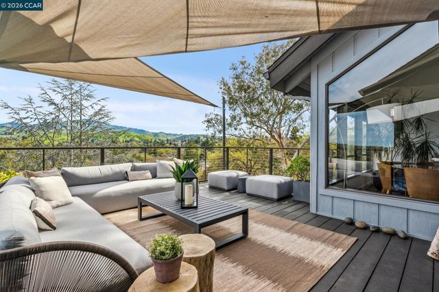 154 Rudgear Drive, Walnut Creek, CA 94596