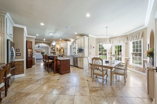 28 Woodshire Ter, Montville Twp., NJ 07082