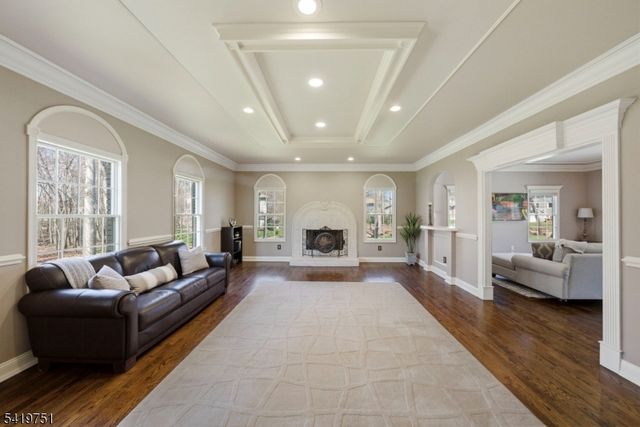 28 Woodshire Ter, Montville Twp., NJ 07082