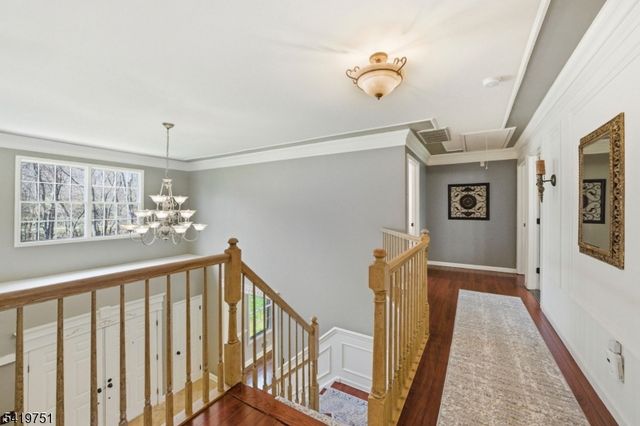 28 Woodshire Ter, Montville Twp., NJ 07082