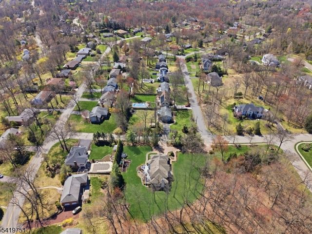 28 Woodshire Ter, Montville Twp., NJ 07082