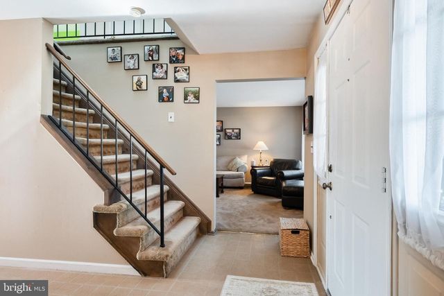 29 LIBERTY DR, Dayton, NJ 08810