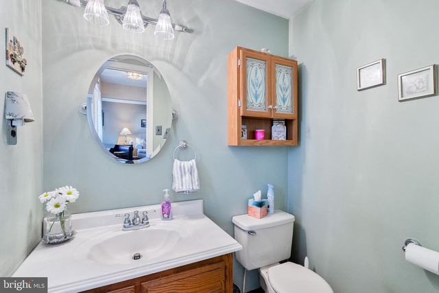 29 LIBERTY DR, Dayton, NJ 08810