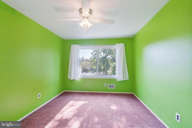 29 LIBERTY DR, Dayton, NJ 08810