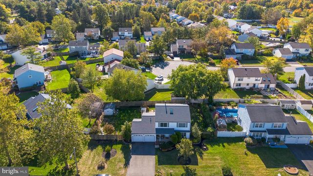 29 LIBERTY DR, Dayton, NJ 08810