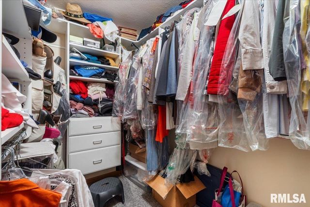 8033 Wilson Terrace Road, Springfield, IL 62712