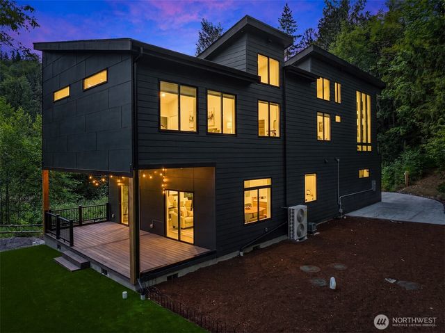 5512 Preston Fall City Road SE, Fall City, WA 98024