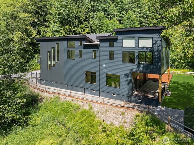 5512 Preston Fall City Road SE, Fall City, WA 98024