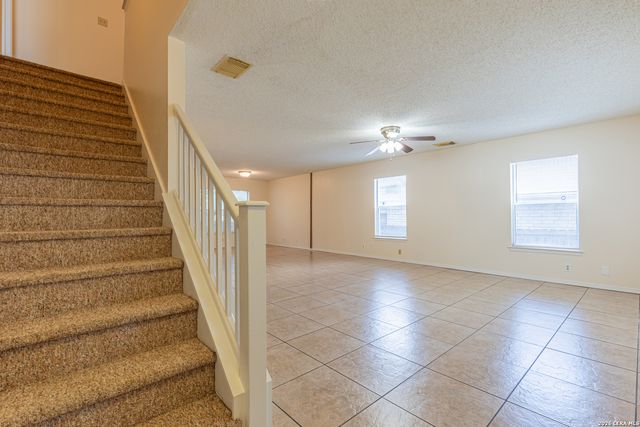 7835 SANDPIPER PARK DR, San Antonio, TX 78249