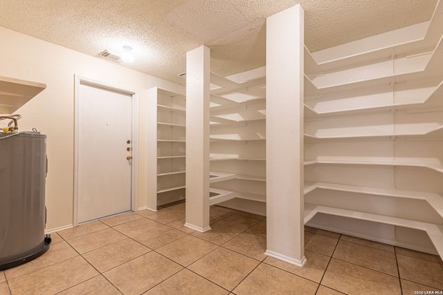 7835 SANDPIPER PARK DR, San Antonio, TX 78249