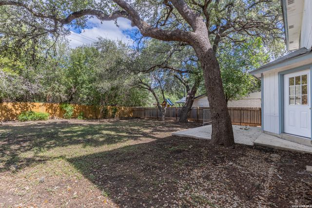 7835 SANDPIPER PARK DR, San Antonio, TX 78249