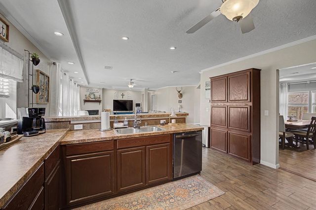 5020 E Fm 120, Denison, TX 75021