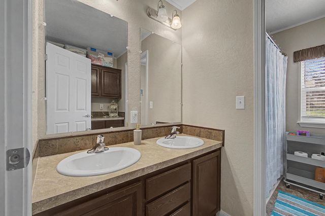 5020 E Fm 120, Denison, TX 75021