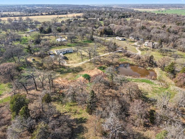 5020 E Fm 120, Denison, TX 75021