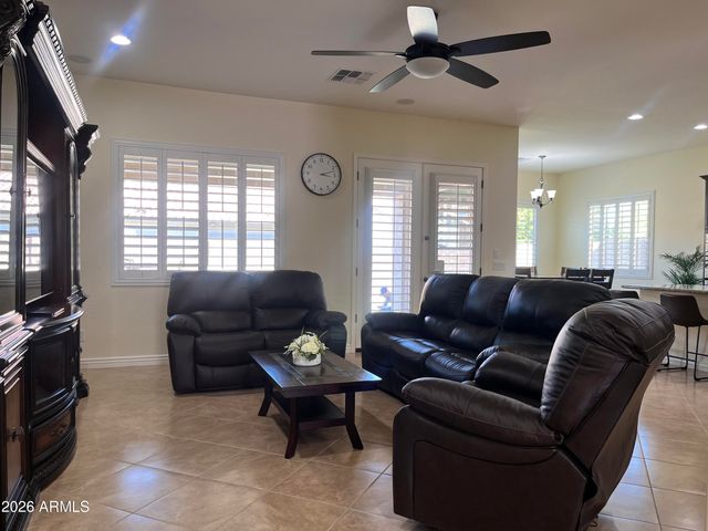 2208 E INDIAN WELLS Drive, Gilbert, AZ 85298