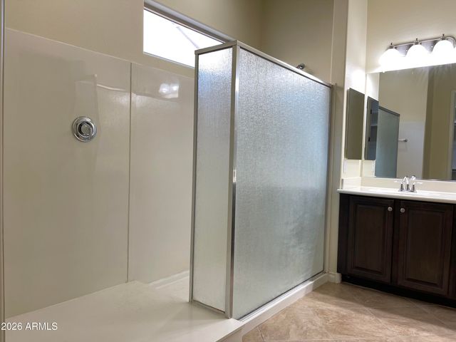 2208 E INDIAN WELLS Drive, Gilbert, AZ 85298