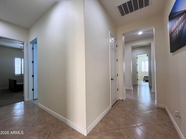 2208 E INDIAN WELLS Drive, Gilbert, AZ 85298