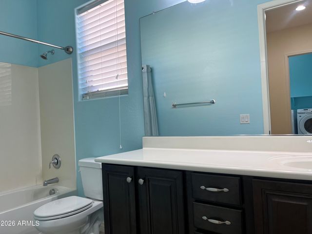 2208 E INDIAN WELLS Drive, Gilbert, AZ 85298