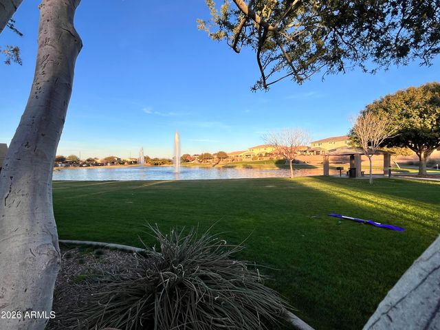 2208 E INDIAN WELLS Drive, Gilbert, AZ 85298