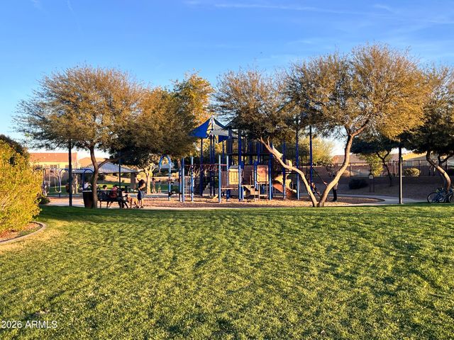 2208 E INDIAN WELLS Drive, Gilbert, AZ 85298