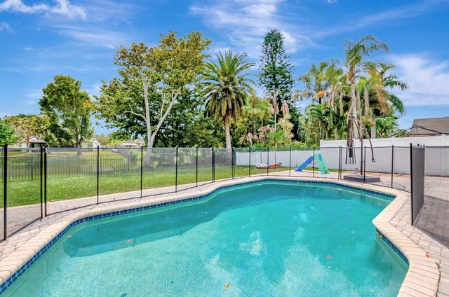 9680 Lancaster Place, Boca Raton, FL 33434