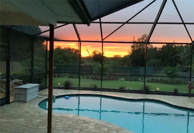 5916 OAKHURST DRIVE, Seminole, FL 33772