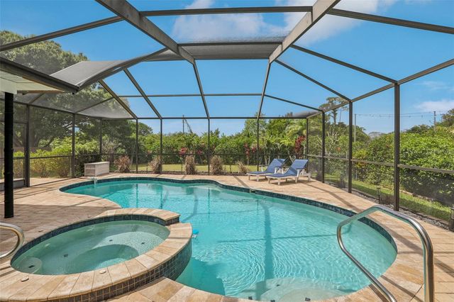 5916 OAKHURST DRIVE, Seminole, FL 33772