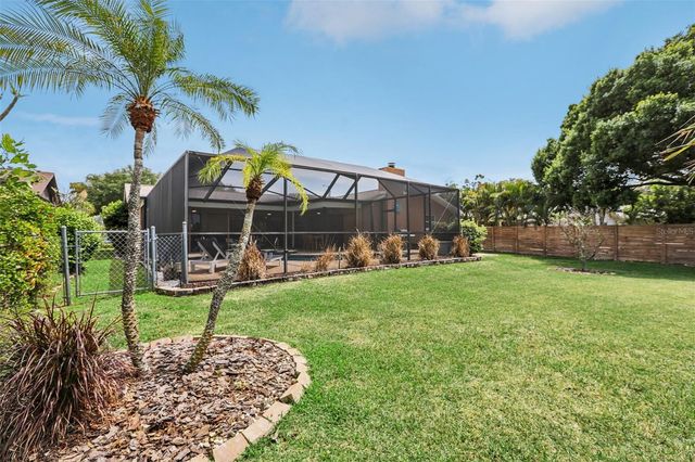 5916 OAKHURST DRIVE, Seminole, FL 33772