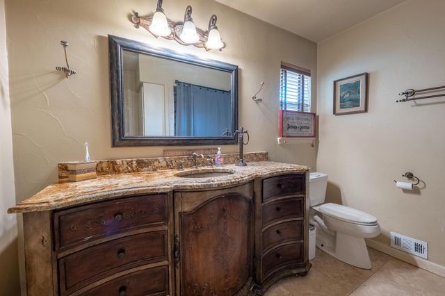 10042 Edgecove Drive, Dallas, TX 75238