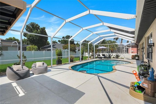 2603 SW 52nd TER, Cape Coral, FL 33914