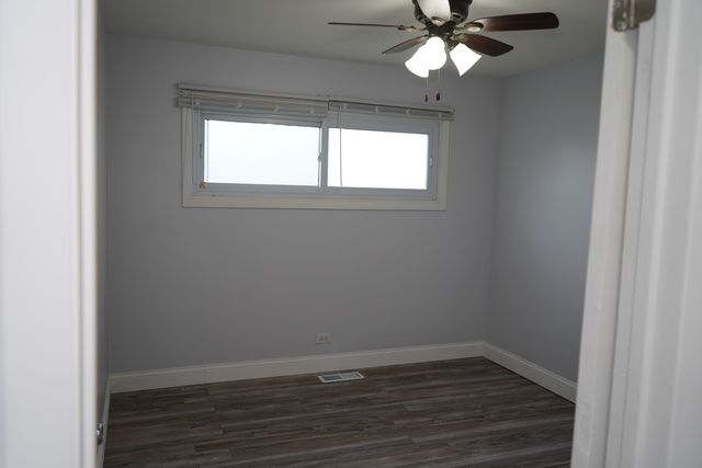 8660 Frontage Road, Morton Grove, IL 60053
