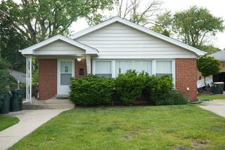 8660 Frontage Road, Morton Grove, IL 60053