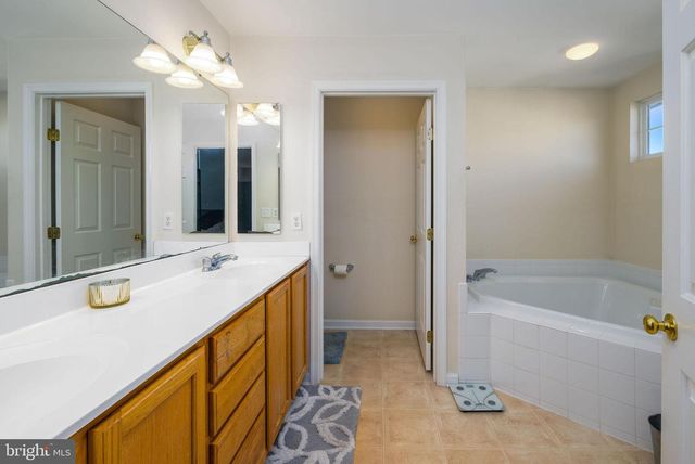 122 TWEEDSMERE DRIVE, Townsend, DE 19734