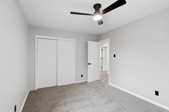 7628 Oakland Avenue NE, Albuquerque, NM 87122