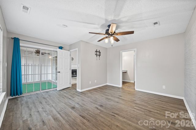 1560 Hunt Club Court, Rock Hill, SC 29732