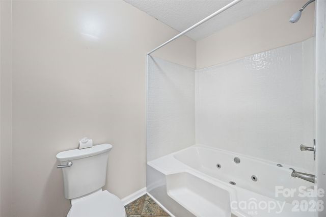 1560 Hunt Club Court, Rock Hill, SC 29732