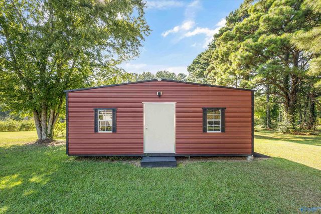 2011 Shady Grove Lane, Decatur, AL 35603