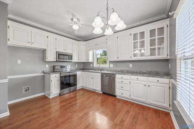2011 Shady Grove Lane, Decatur, AL 35603
