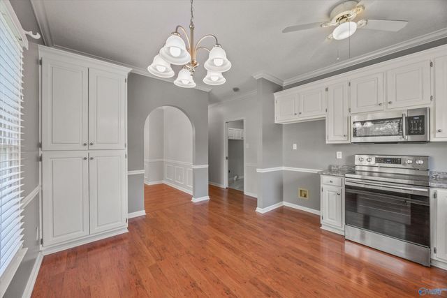 2011 Shady Grove Lane, Decatur, AL 35603