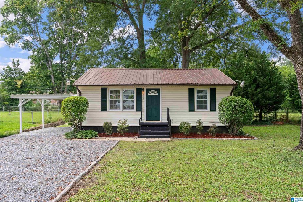 115 JUNE AVENUE, Hueytown, AL 35023