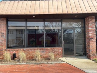18 West Main Street, Southampton, NY 11968