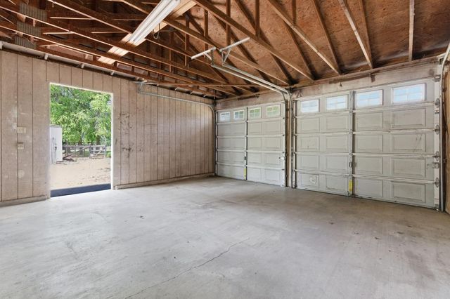 8818 Grant Line Rd, Elk Grove, CA 95624