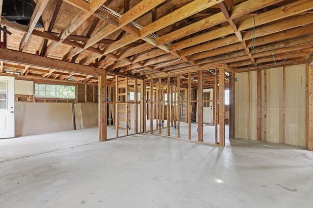 8818 Grant Line Rd, Elk Grove, CA 95624