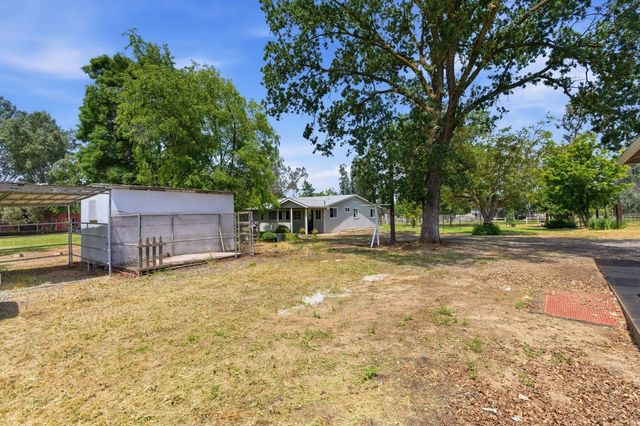 8818 Grant Line Rd, Elk Grove, CA 95624