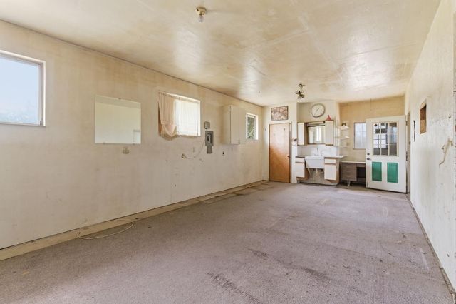 8818 Grant Line Rd, Elk Grove, CA 95624