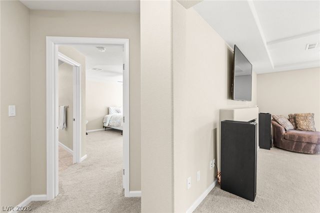 6257 Olde Lockford Court, Las Vegas, NV 89139