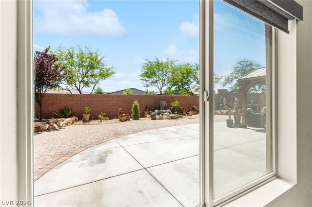 6257 Olde Lockford Court, Las Vegas, NV 89139